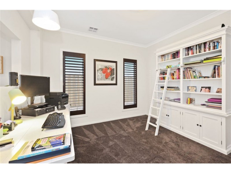 27 Evergreen Drive, Ballarat VIC 3350