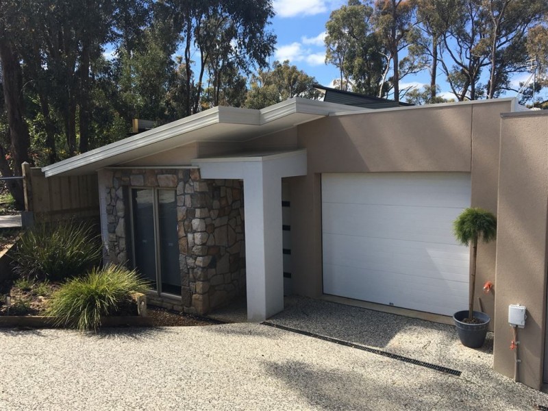 1/9 Hepburn Court, Creswick VIC 3363