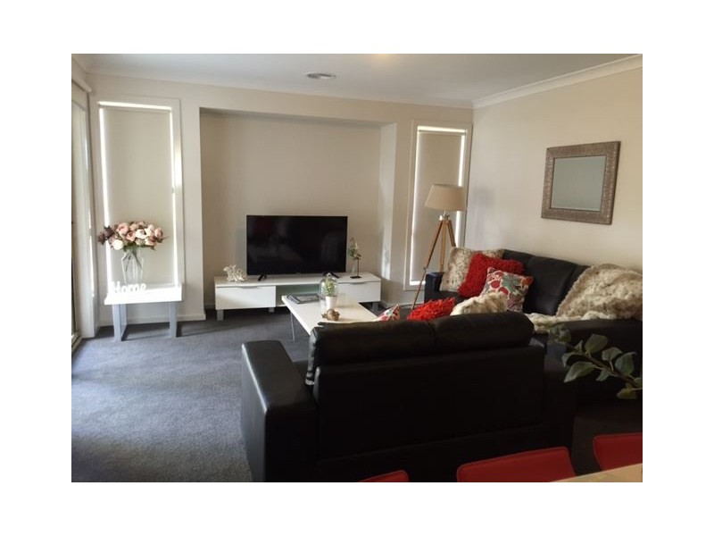 1/9 Hepburn Court, Creswick VIC 3363