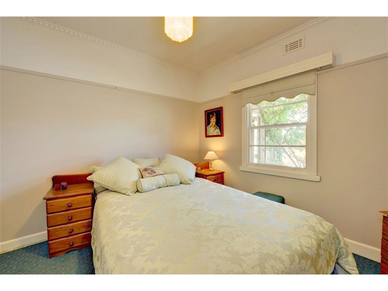 248 Forest Street, Wendouree VIC 3355