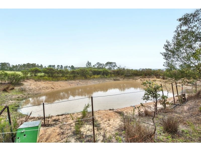 91 Hampsons Road, Napoleons VIC 3352