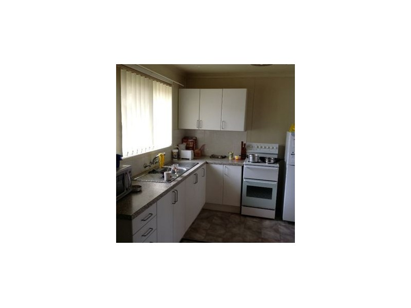 1/49 Yarrowee Street, Sebastopol VIC 3356