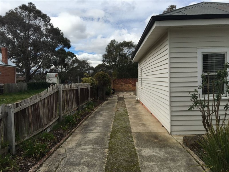 312 Crompton Street, Soldiers Hill VIC 3350