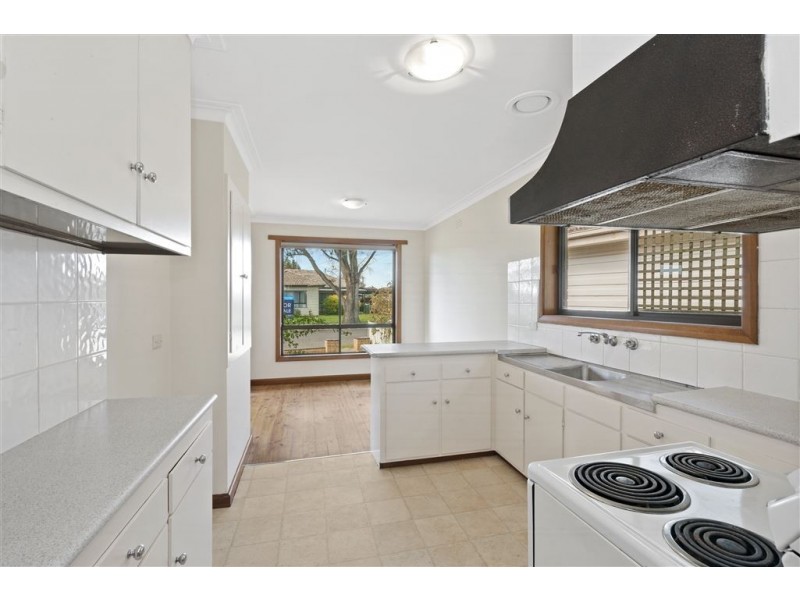 19 Mauger Street, Wendouree VIC 3355