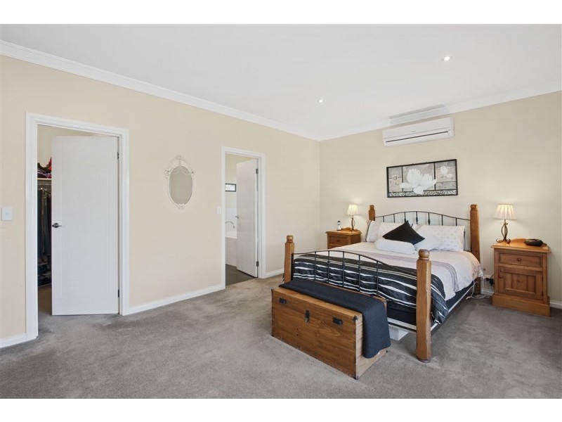 9 Sheoak Drive, Buninyong VIC 3357