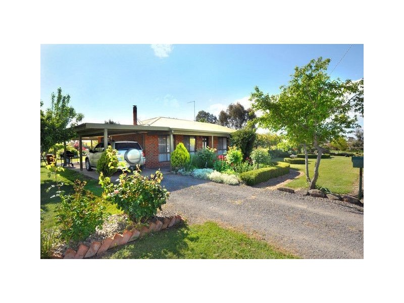 14 Macdonald Street, Clunes VIC 3370