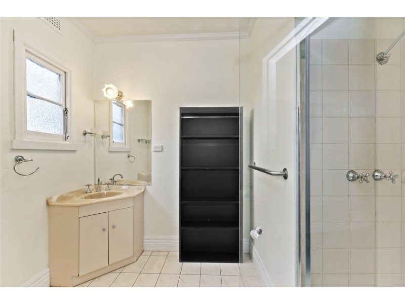 89 Clarkes Road, Enfield VIC 3352