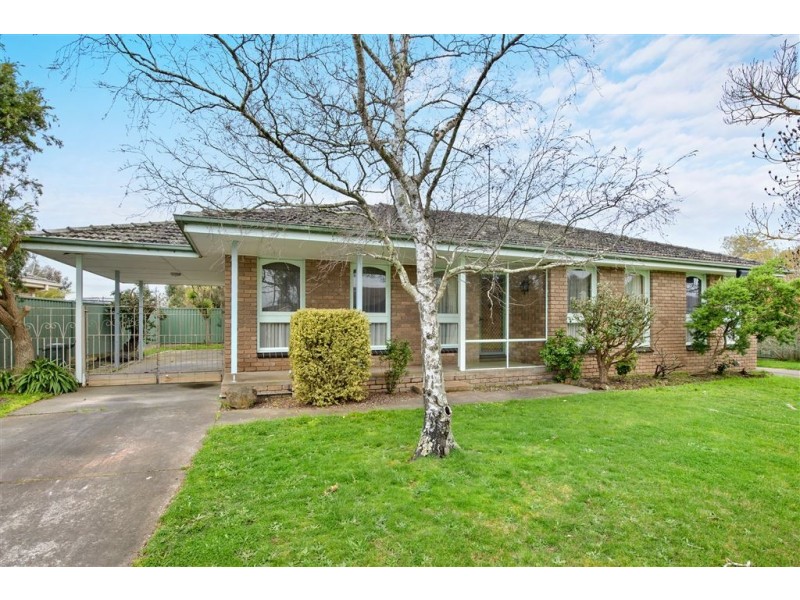 14 Christine Avenue, Alfredton VIC 3350