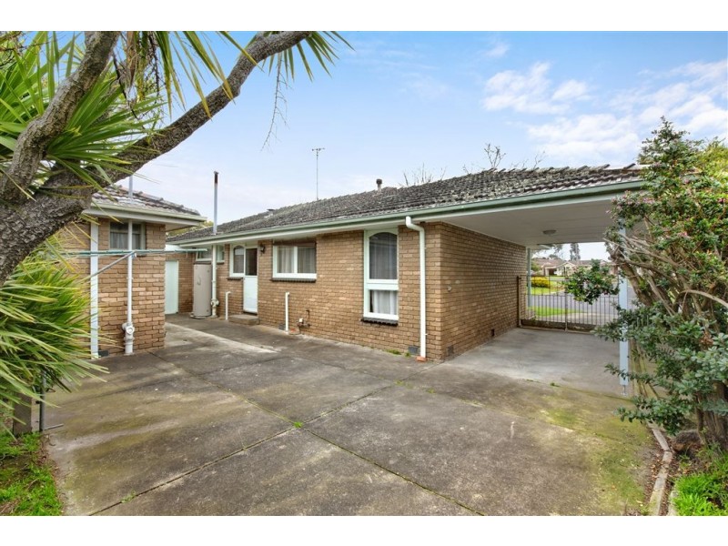 14 Christine Avenue, Alfredton VIC 3350