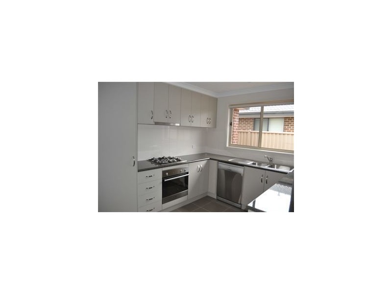 6 Oberon Street, Alfredton VIC 3350