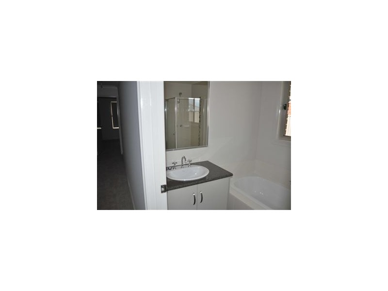 6 Oberon Street, Alfredton VIC 3350