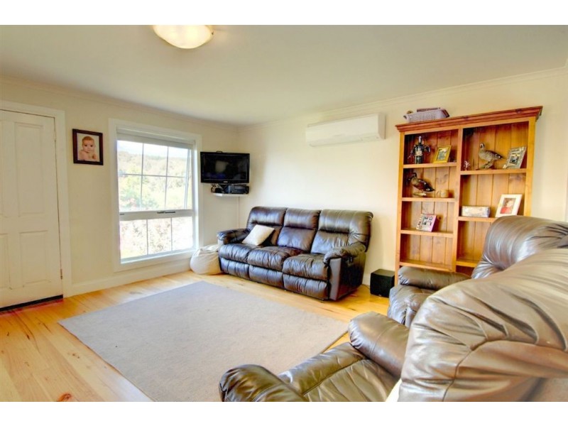 34 Ayres Street, Creswick VIC 3363