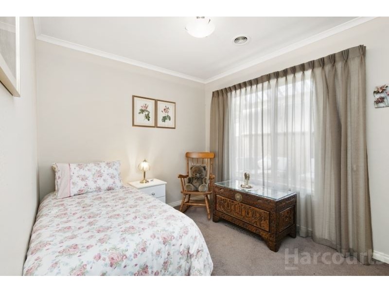 1/64 Park Street, Wendouree VIC 3355