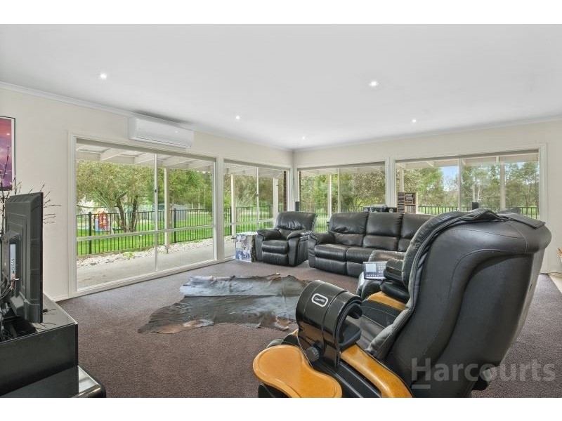 24 Henlin Park Road, Smythesdale VIC 3351