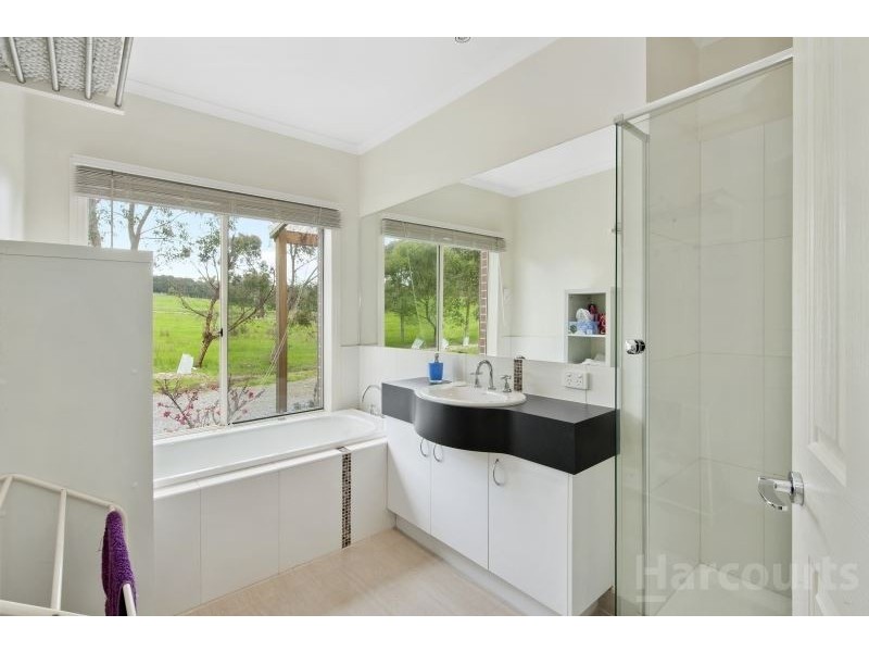 24 Henlin Park Road, Smythesdale VIC 3351