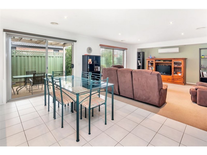 7 Megan Street, Miners Rest VIC 3352