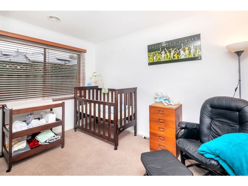 7 Megan Street, Miners Rest VIC 3352