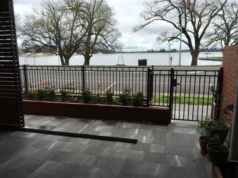 7/18-22 Wendouree Parade, Lake Wendouree VIC 3350