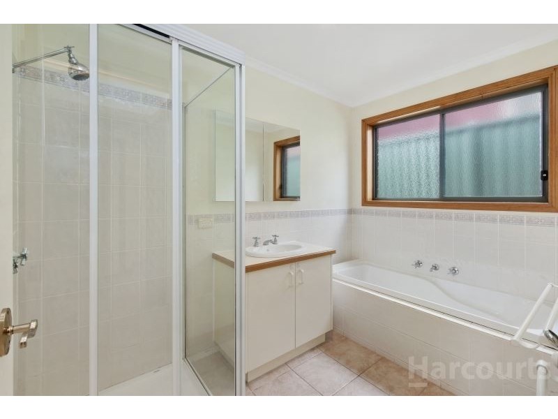 5 Ploughshare Drive, Mount Helen VIC 3350