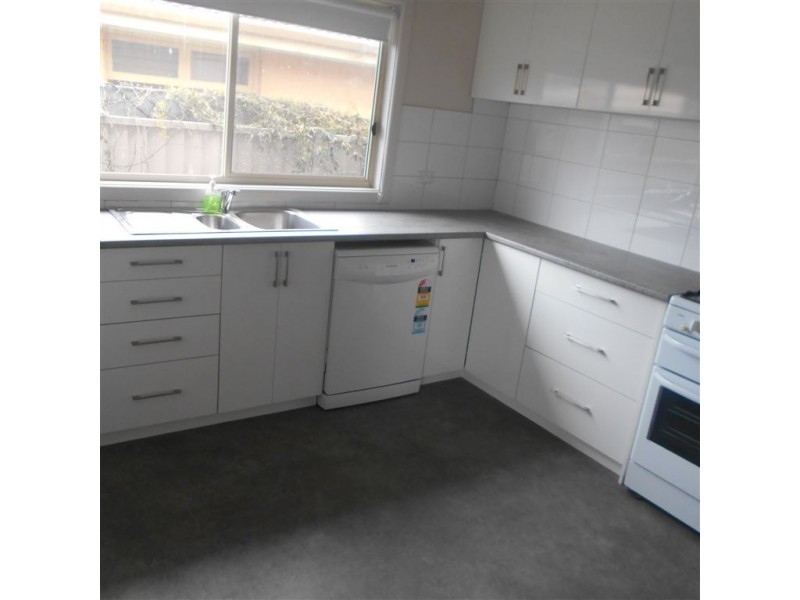 345 Forest Street, Wendouree VIC 3355