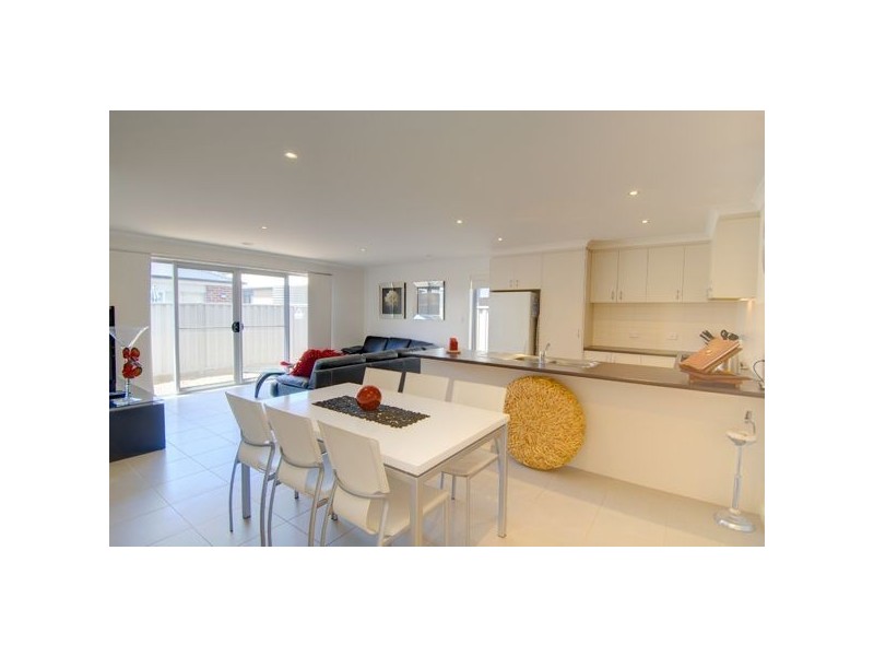 204 Learmonth Road, Wendouree VIC 3355