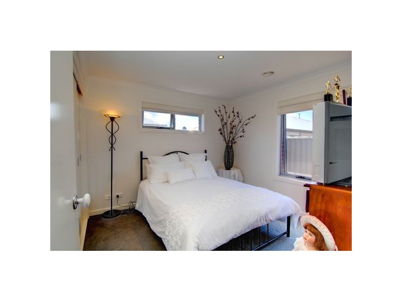 204 Learmonth Road, Wendouree VIC 3355