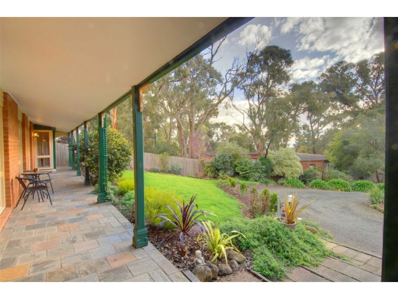 8 Woodside Court, Ballarat North VIC 3350