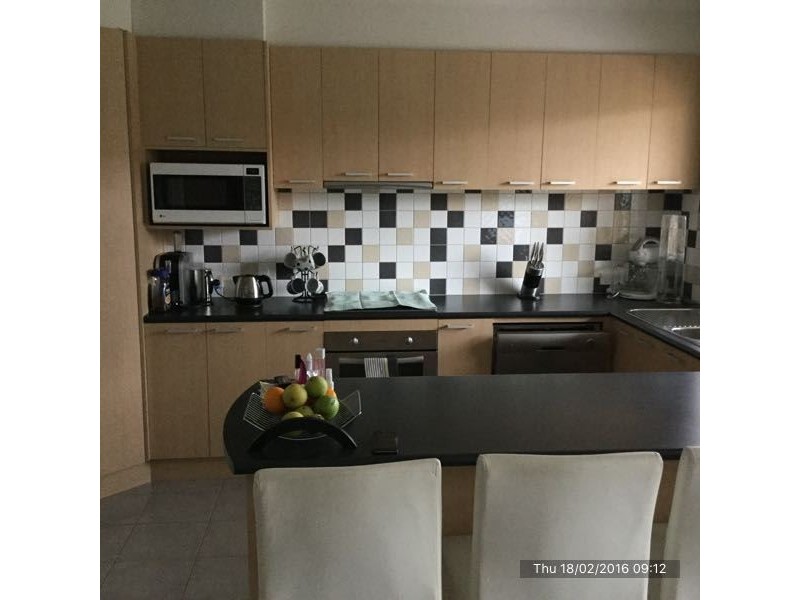 9 St Helens Ave, Lake Gardens VIC 3355