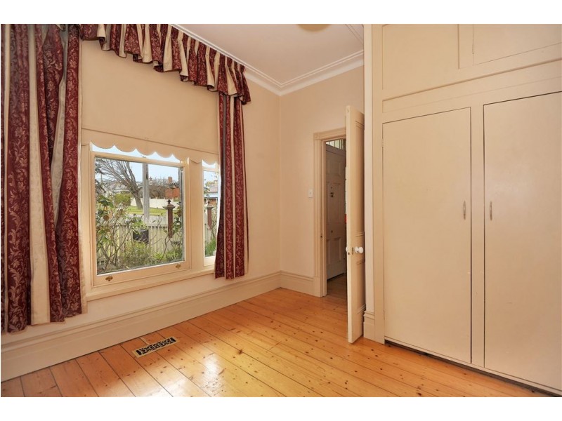 417 Doveton Street, Soldiers Hill VIC 3350