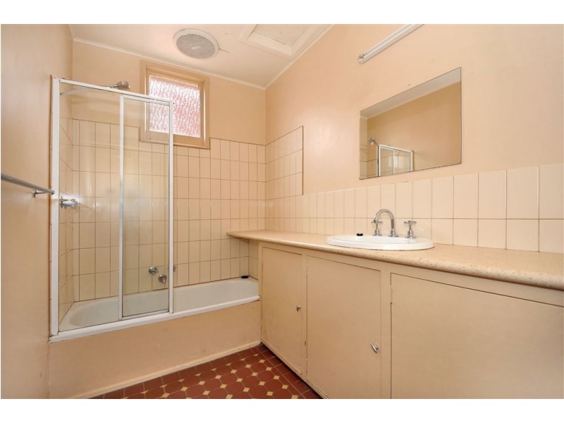 417 Doveton Street, Soldiers Hill VIC 3350