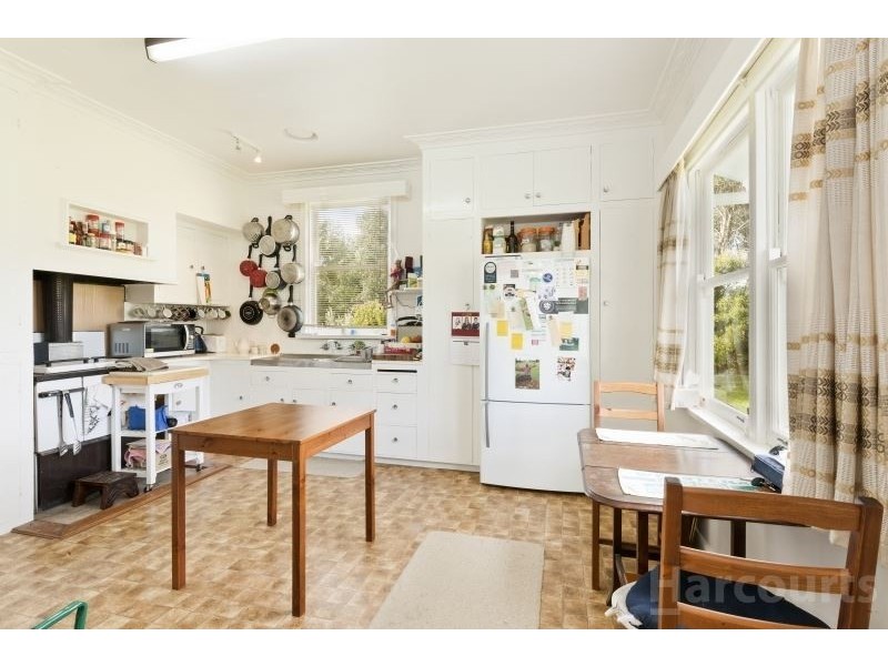 250 Clarendon-Lal Lal Road, Lal Lal VIC 3352