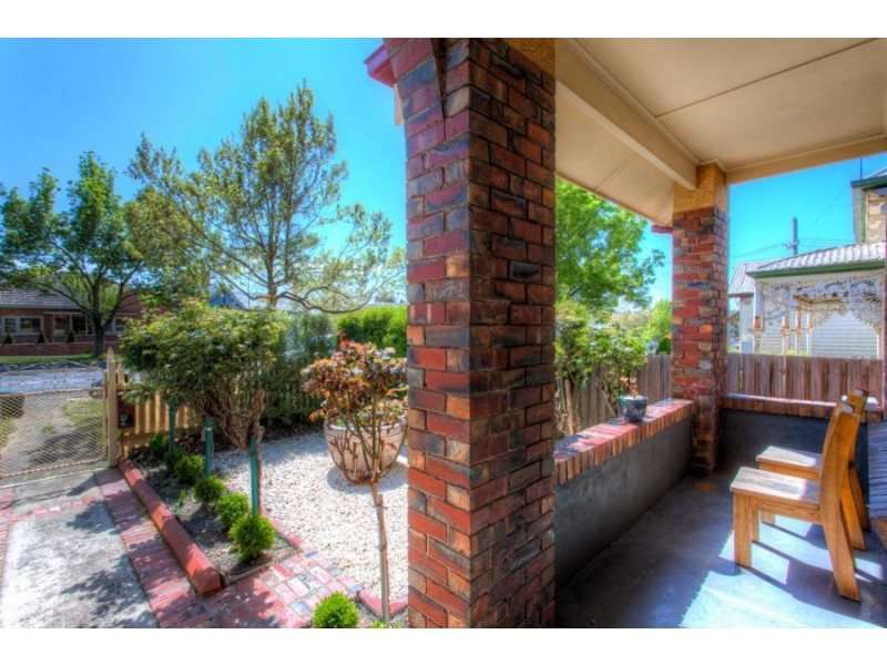 805 Macarthur Street, Soldiers Hill VIC 3350