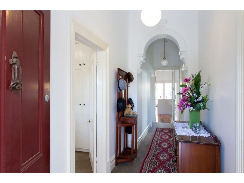 805 Macarthur Street, Soldiers Hill VIC 3350