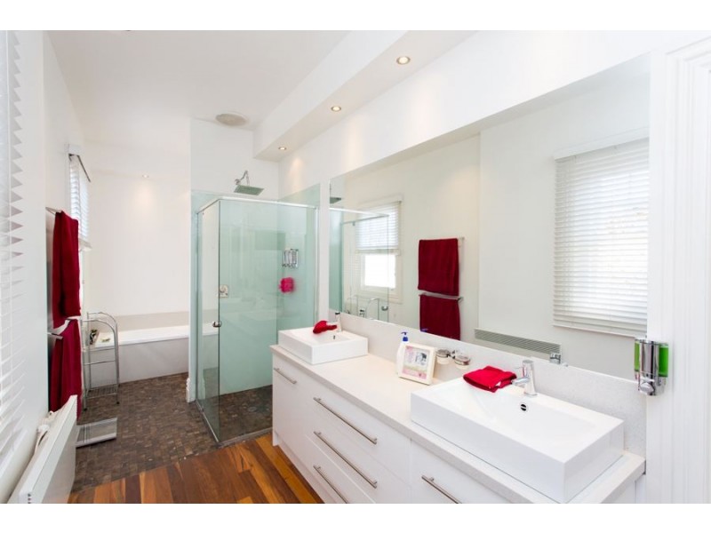 805 Macarthur Street, Soldiers Hill VIC 3350