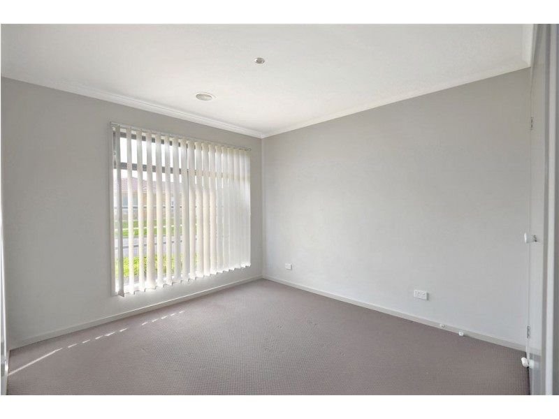 28 Clifton Street, Delacombe VIC 3356