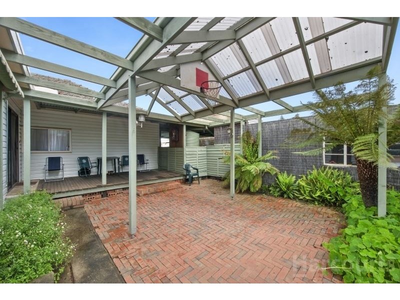 28 Prince Street, Alfredton VIC 3350
