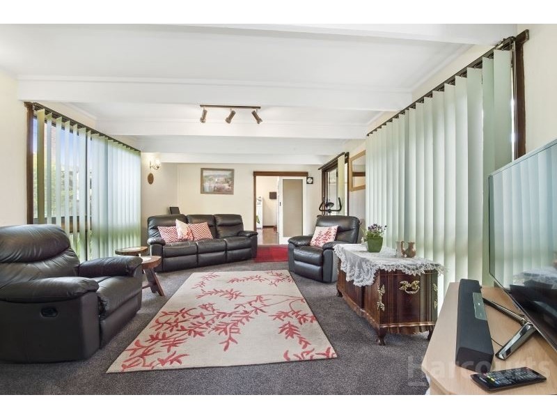 28 Prince Street, Alfredton VIC 3350