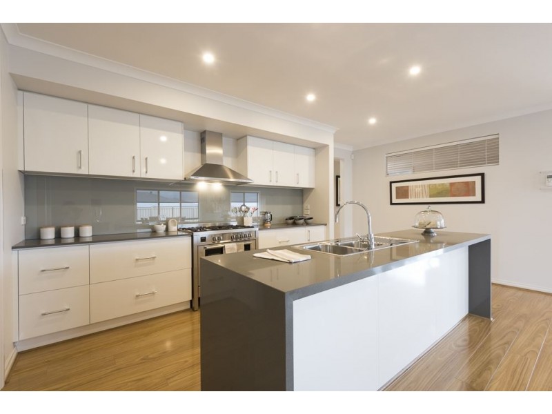 424 Greenhalghs Road, Delacombe VIC 3356