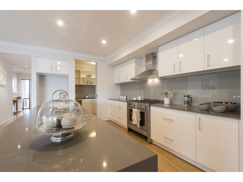 424 Greenhalghs Road, Delacombe VIC 3356