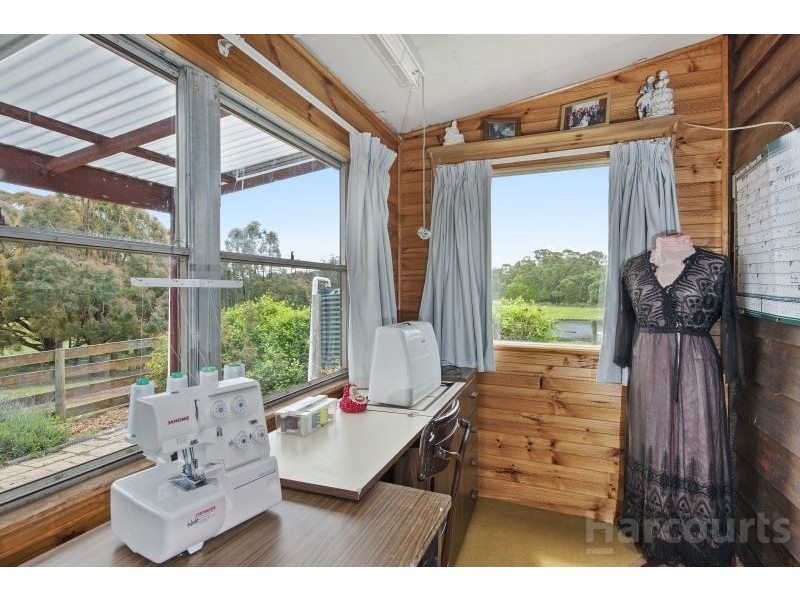 224 Eaglesons Road, Lal Lal VIC 3352