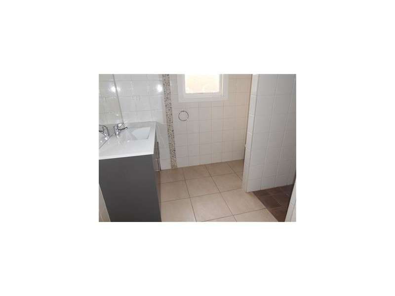 25 Durham Street, Newington VIC 3350