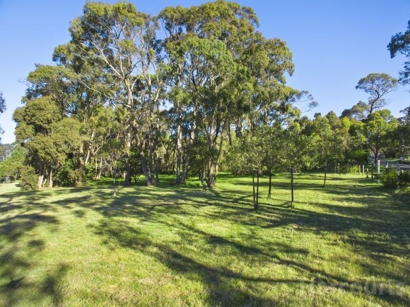 2001 Geelong Road, Mount Helen VIC 3350