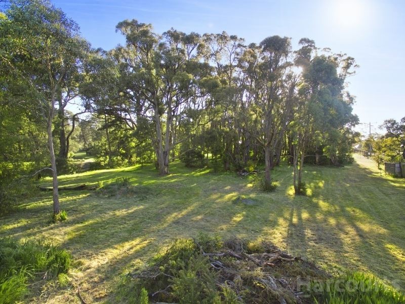 2001 Geelong Road, Mount Helen VIC 3350