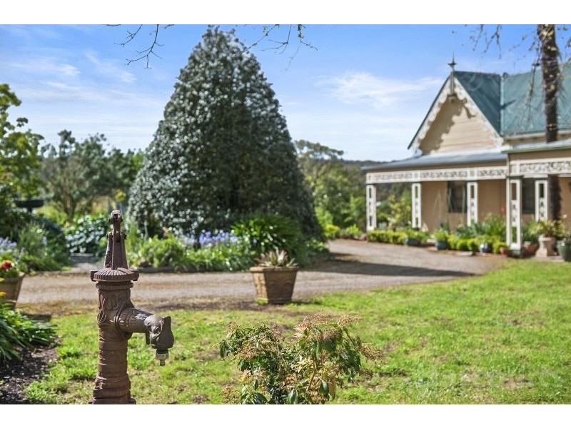 1207 Winter Street, Buninyong VIC 3357