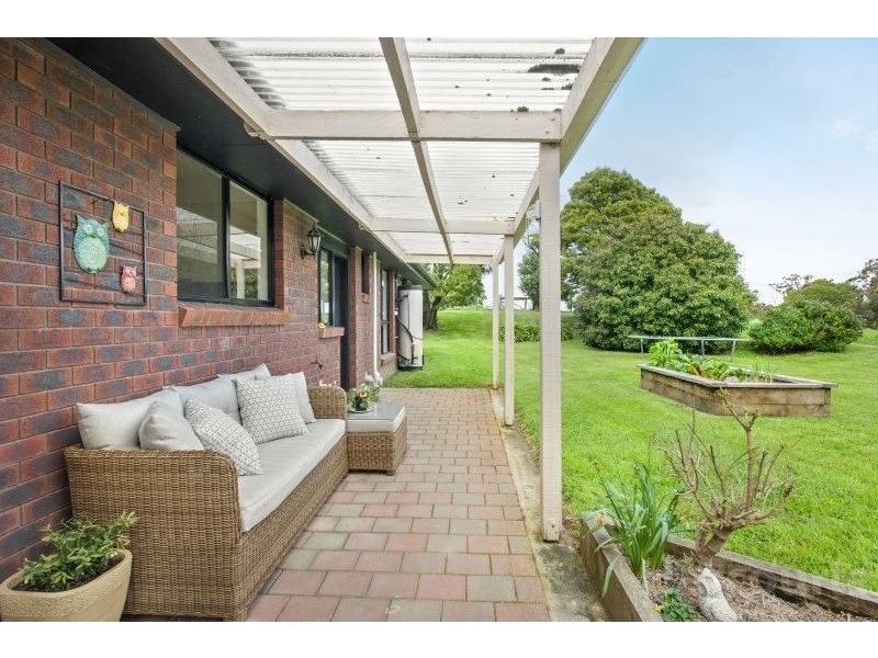 426 Spratlings Road, Ross Creek VIC 3351