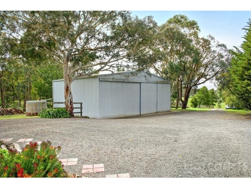 426 Spratlings Road, Ross Creek VIC 3351