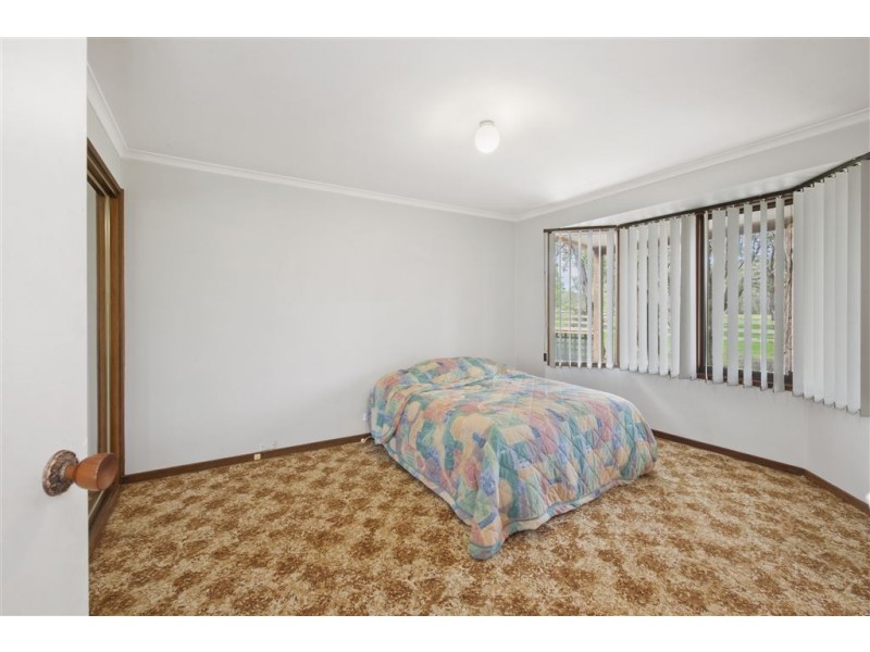 132 Clarkes Road, Enfield VIC 3352