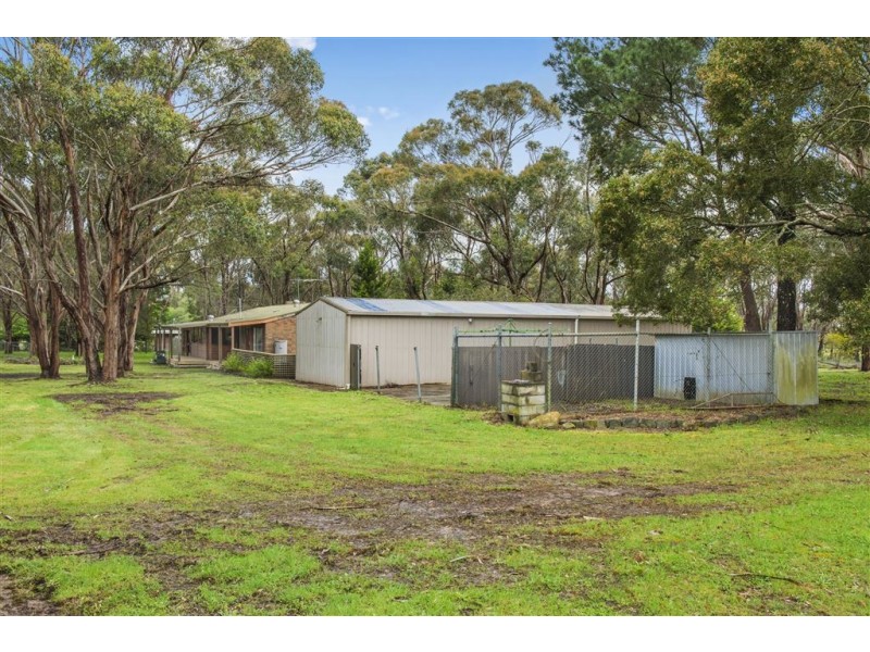 132 Clarkes Road, Enfield VIC 3352