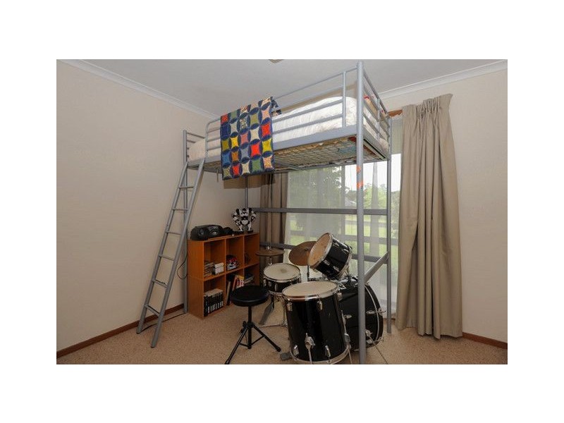 20 Springs Road, Brown Hill VIC 3350