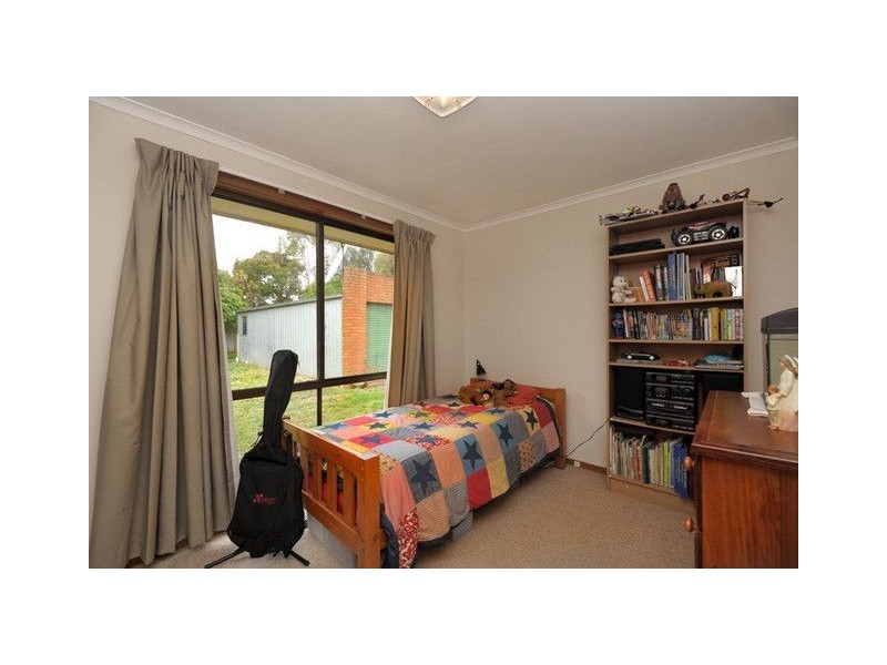 20 Springs Road, Brown Hill VIC 3350